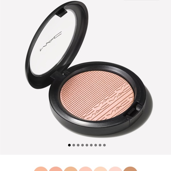 MAC Cosmetics | Makeup | Mac Show Gold Highlighter | Poshmark
